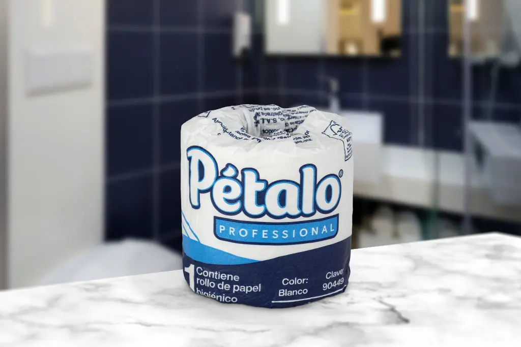 Colchón de papel higiénico Pétalo Tradicional (90449) 96 rollos KC