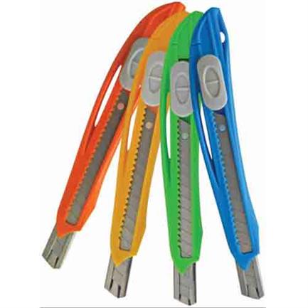 [CAM-CH] CUTTER PLASTICO MAE CHICO 9MM ANCHO ALMA DE METAL